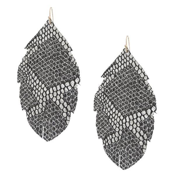 Fray Edge Snake Pattern Dangle Earring