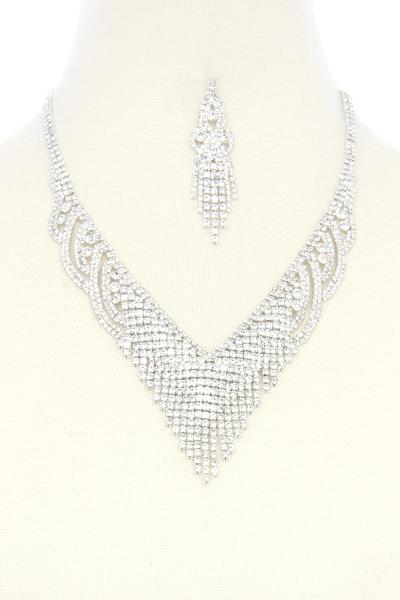 Rhinestone V Shape Necklace