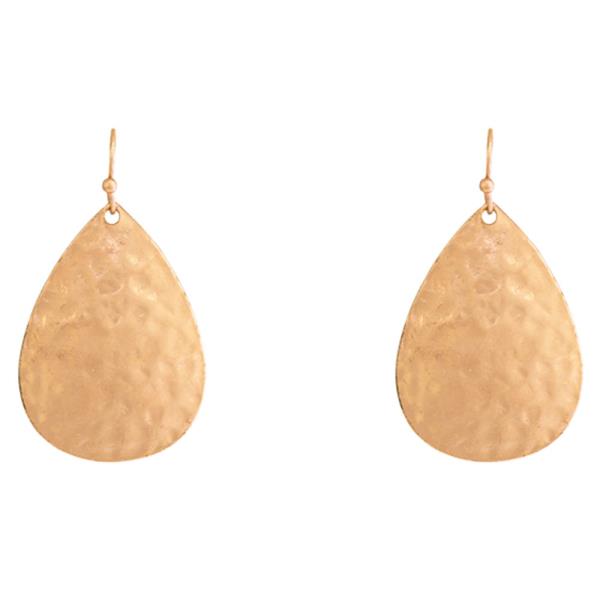 METAL HAMMERED TEARDROP DANGLE EARRING