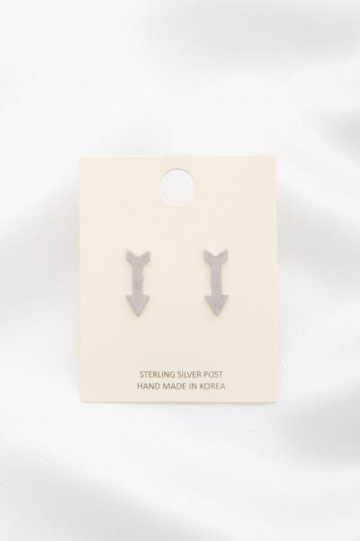 Arrow Metal Stud Earring