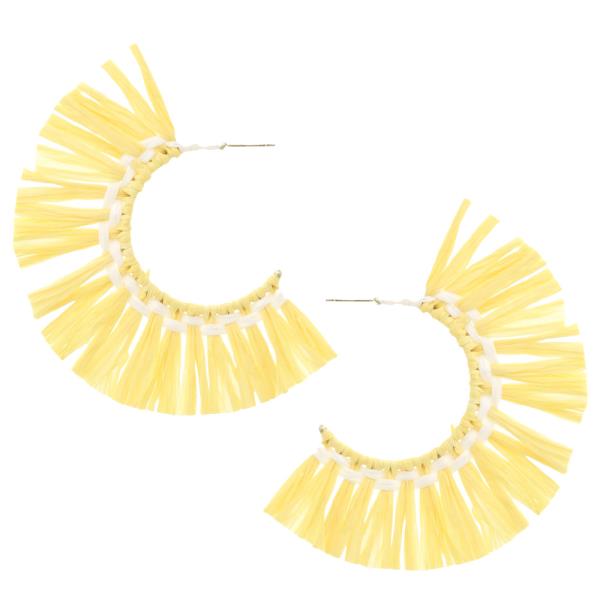 RAFFIA FAN OPEN CIRCLE EARRING