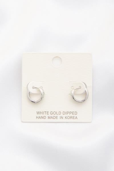 Curb Link Edge Huggie Earring