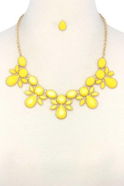 Statement Short Necklace