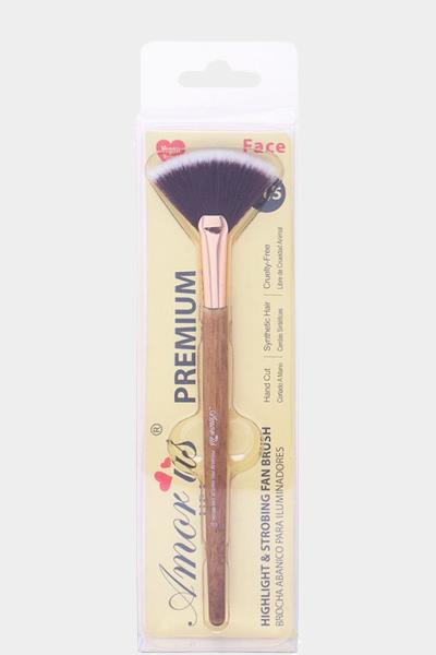 HIGHLIGHT AND STROBING FAN BRUSH