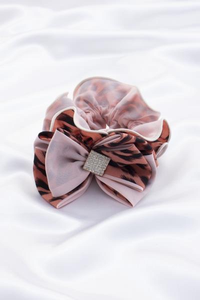 ANIMAL PRINT PATTERN HAIR TIE SCRUNCHIE