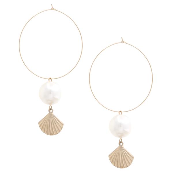 Seashell Pearl Bead Hoop Earring