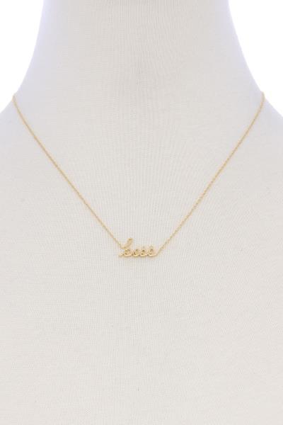 METAL BOSS LETTER PENDANT NECKLACE