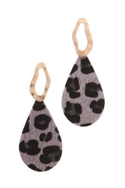 Tear Drop Shape Pattern Post Drop Earring