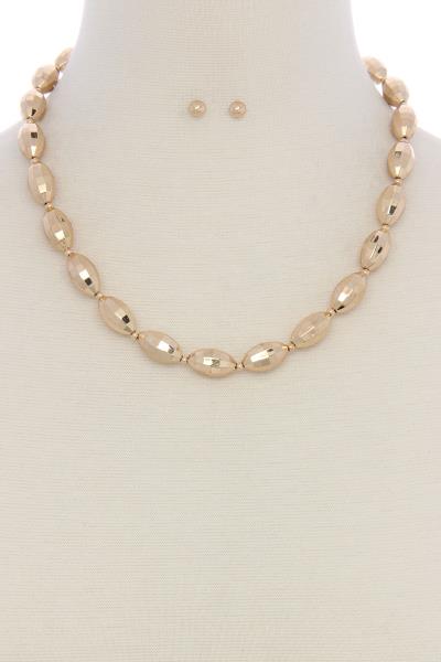 Textured Bead Short Necklace