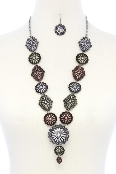 Western Concho V Shape Necklace