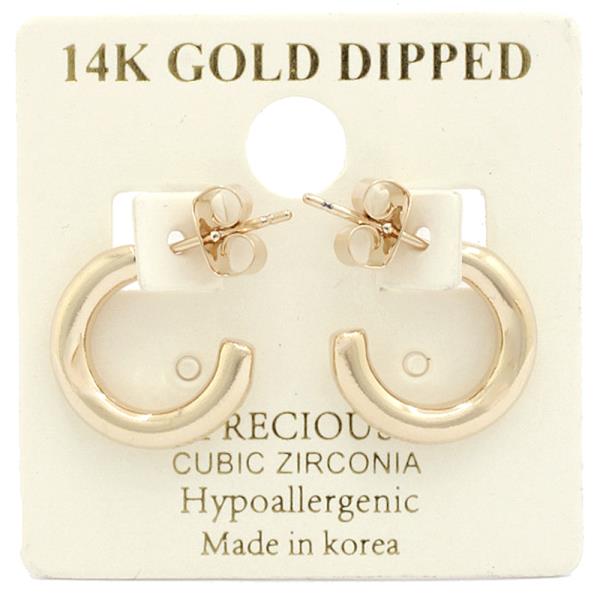 METAL HOOP EARRING
