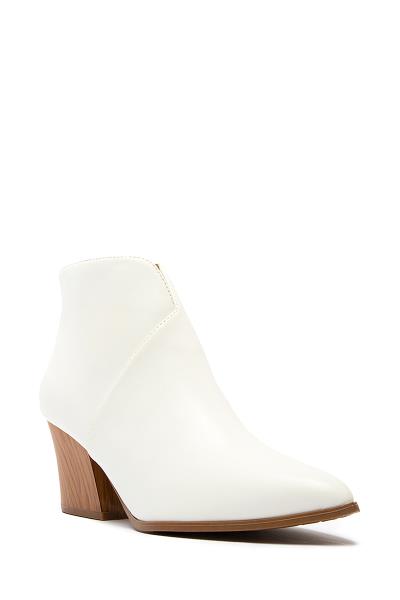 MODERN CHIC HEEL BOOTIE