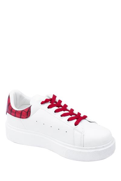 CHIC LACED SNEAKERS 12 PAIRS