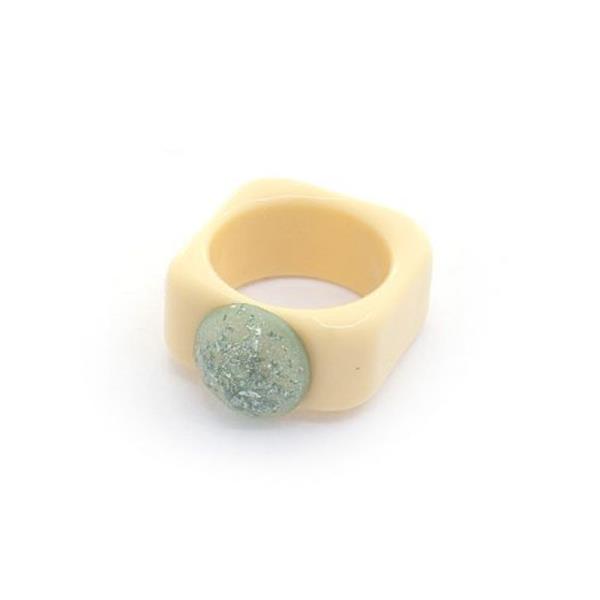SODAJO Glitter Resin Ring