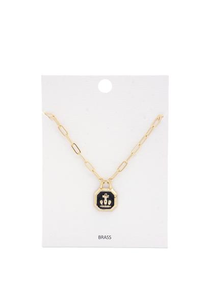 CROWN OVAL LINK NECKLACE