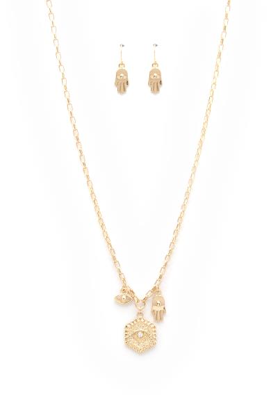 SODAJO HEXAGON SHAPE CHARM NECKLACE
