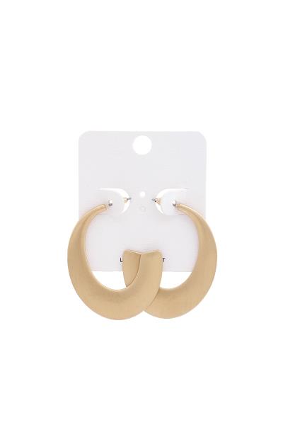 OVAL METAL EARRING