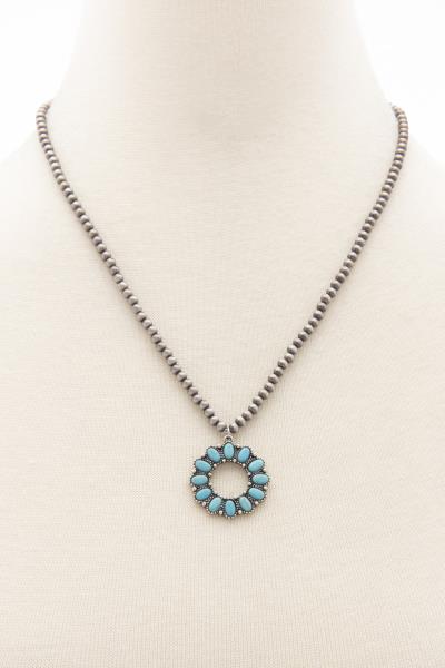 Western Style Round Pendant Bead Necklace