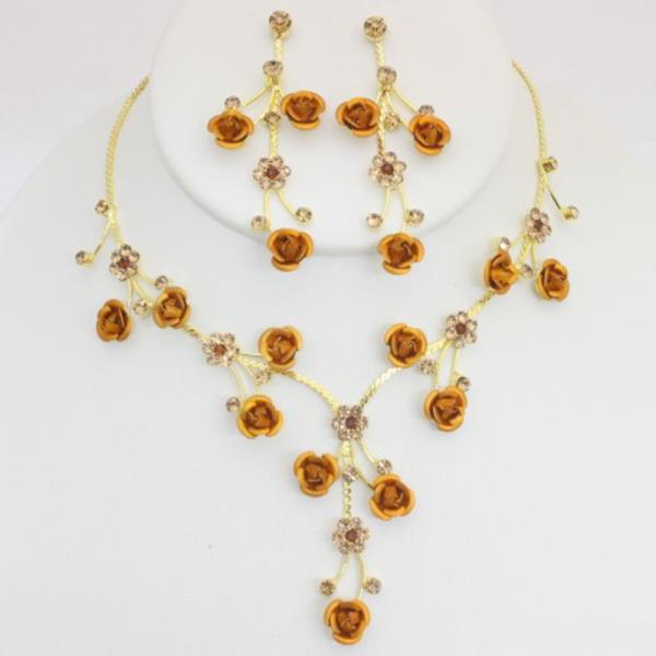 Flower Rhinestone Necklace