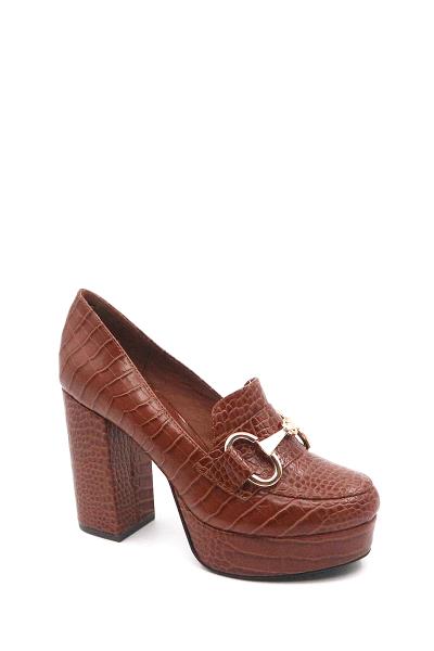 FASHION LINK SLIP ON CLOSED SQUARE HEEL