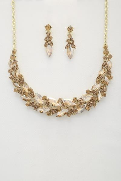 Leaf Pattern Rhinestone Necklace