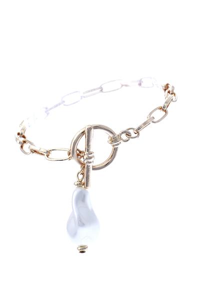 Pearl Toggle Clasp Chain Bracelet