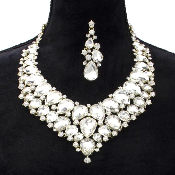 Teardrop Rhinestone Necklace