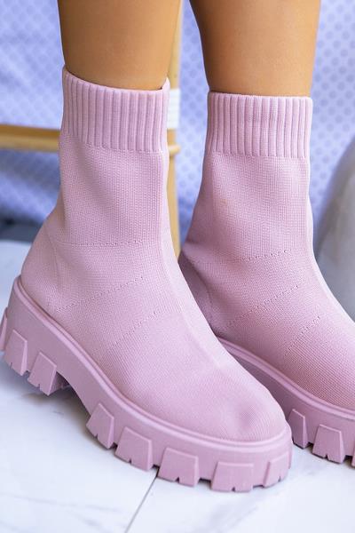 CHIC TEXTURE BOOTS
