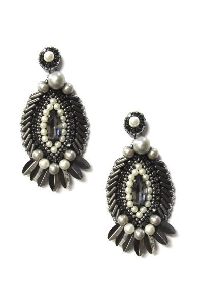 Seed Bead Pearl Elegant Dangle Earring