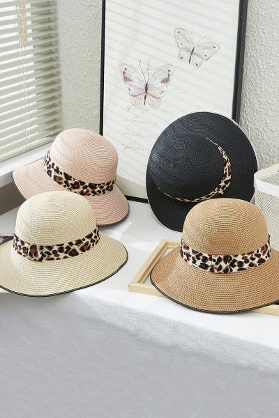 SOLID COLOR & BLACK TRIM BOWLER HAT