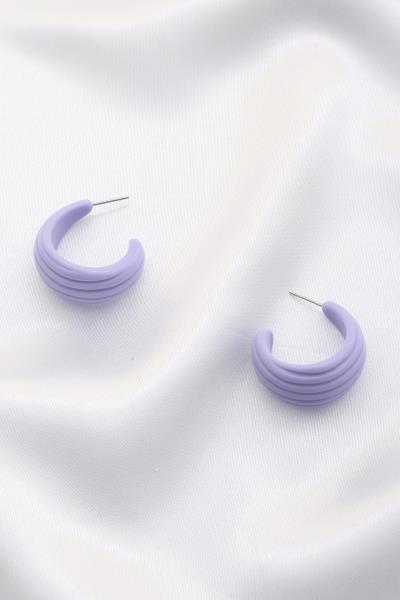 COLOR LINED OPEN HOOP EARRING