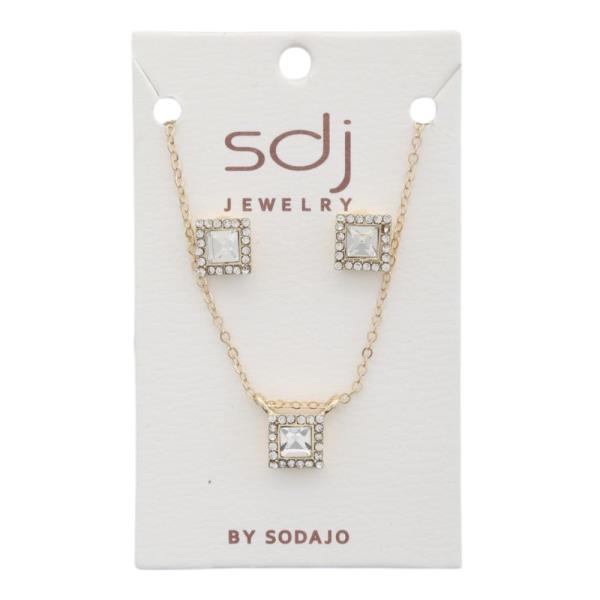 SODAJO SQUARE PENDANT NECKLACE
