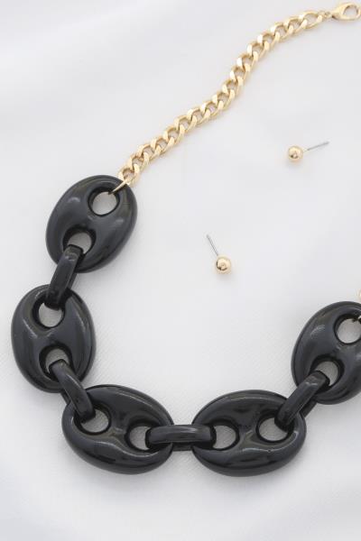 Oval Link Necklace