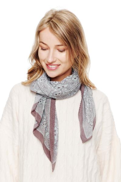 Pleated Neck Scarf