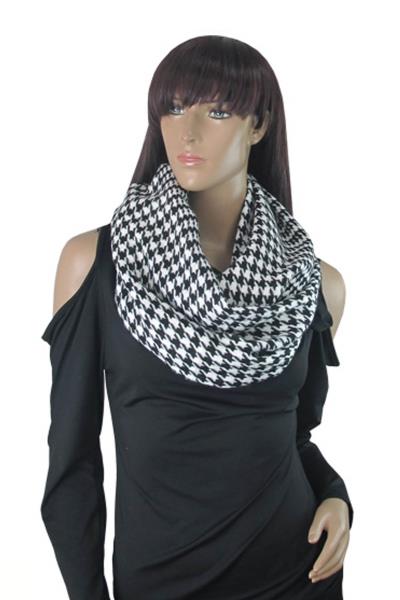 Houndstooth Scarf