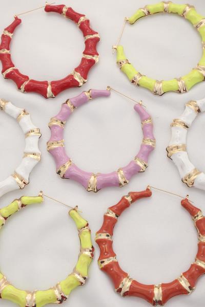 COLOR METAL BAMBOO PATTERN HOOP EARRING