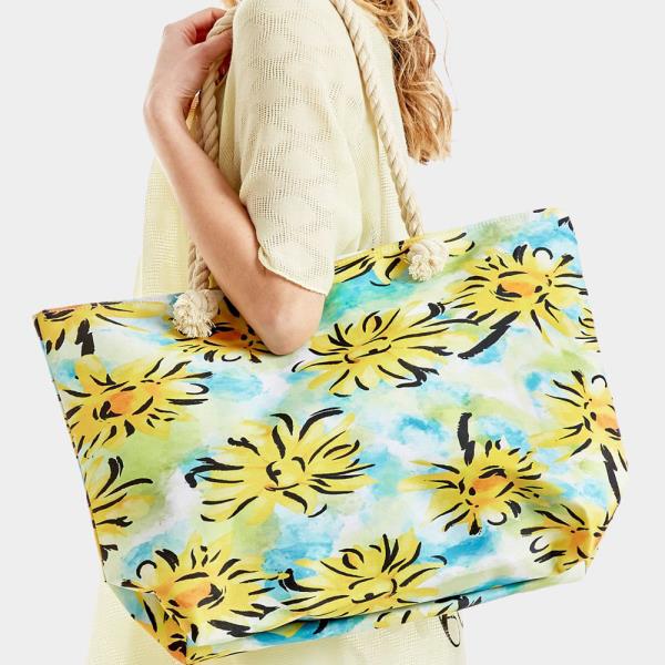 DAISY WATERCOLOR PAINTING PRINT BEACH BAG