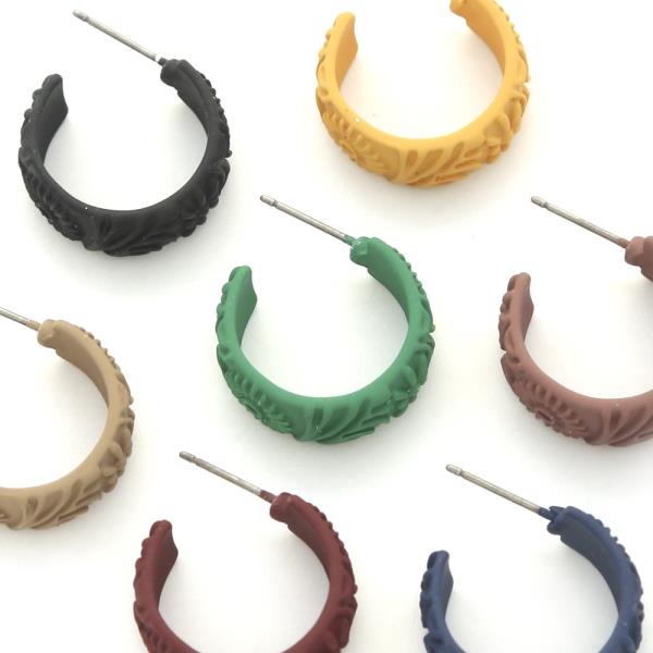 FLOWER PATTERN PAINT METAL OPEN CIRCLE EARRING