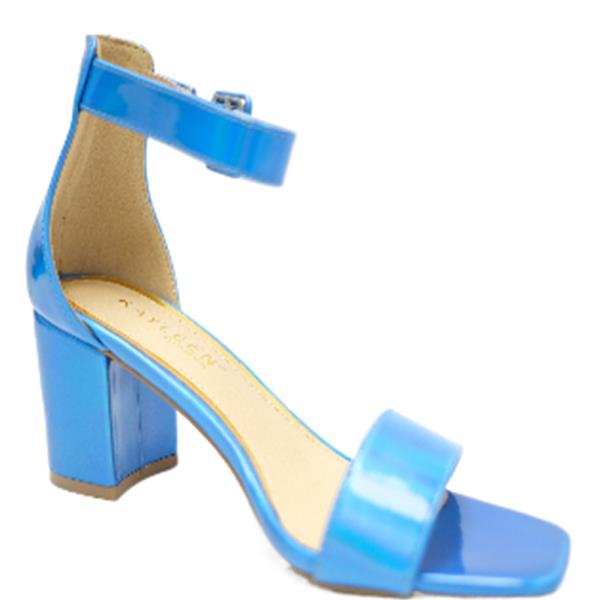 Mid Heels Buckle Sandals (12 Pairs)
