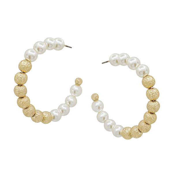 TEXTURE SATIN BALL PEARL HOOP EARRING