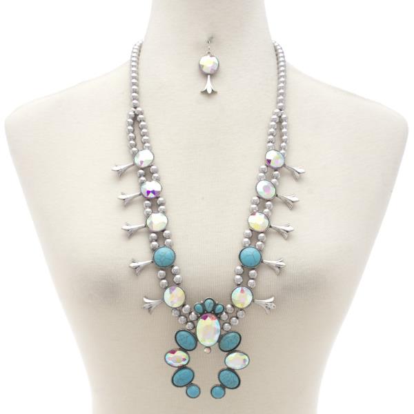Beaded Crystal Horse Shoe Beaded Necklace