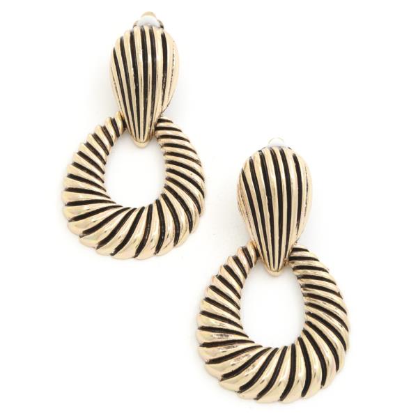 Lined Teardrop Clip Earring