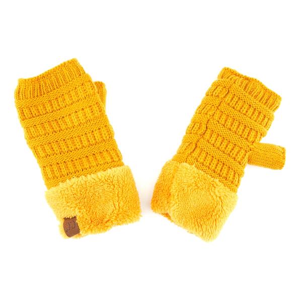 CC SHEARLING FINGERLESS GLOVE
