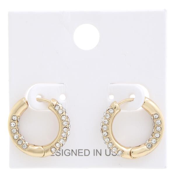 ROUND METAL EARRING