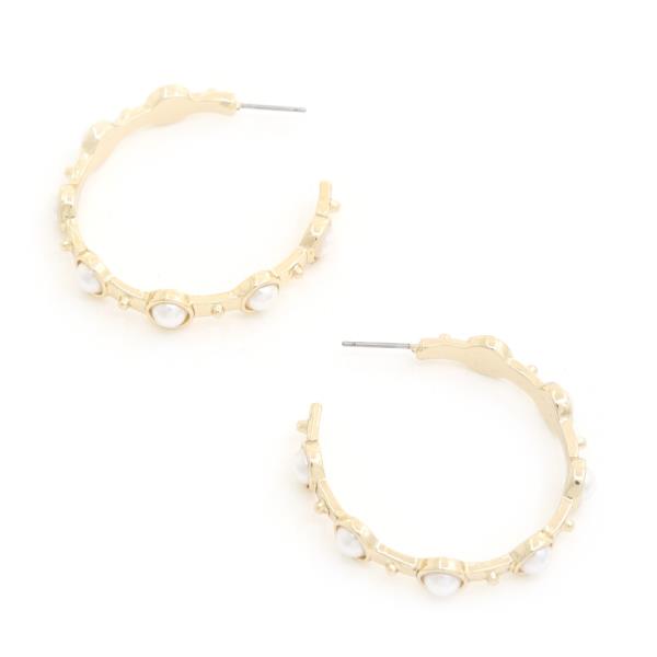 Pearl Edge Open Hoop Earring
