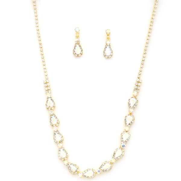 Teardrop Rhinestone Necklace