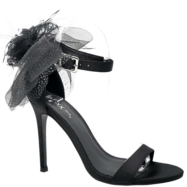 Chic Buckle Heel (12 Pairs)