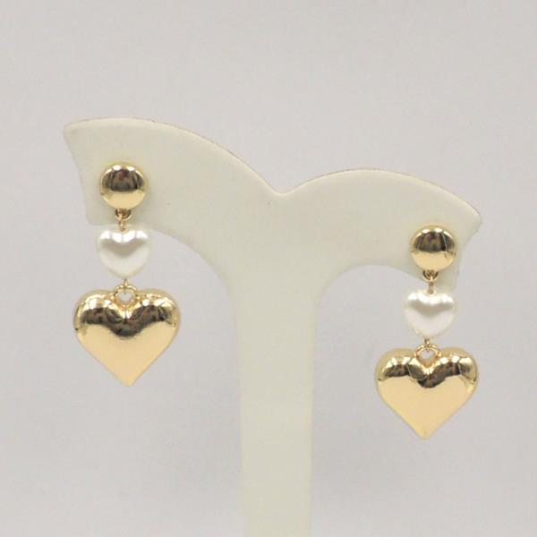 3 Pearl and Metal Heart Drop Earring