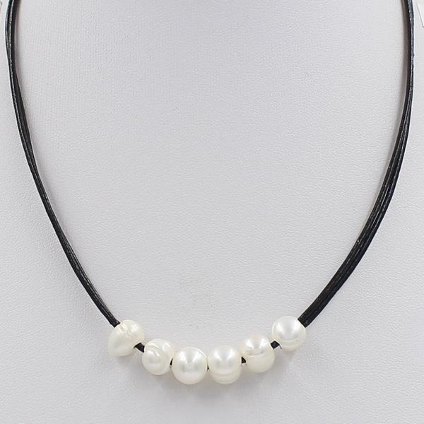 Pearl Short Cord Necklace