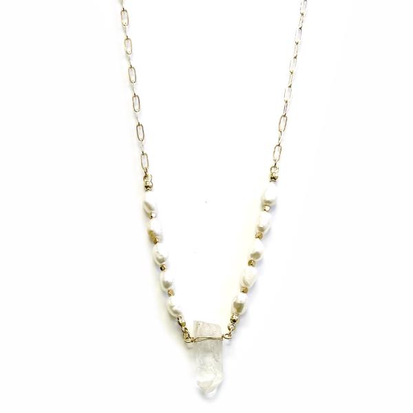 Rock Crystal with Pearl Necklace